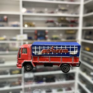 Majorette Camion Ford 241-C avec bâche 1/56
