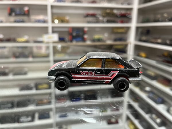 Majorette Ford Escort XR3I n°212 1/52