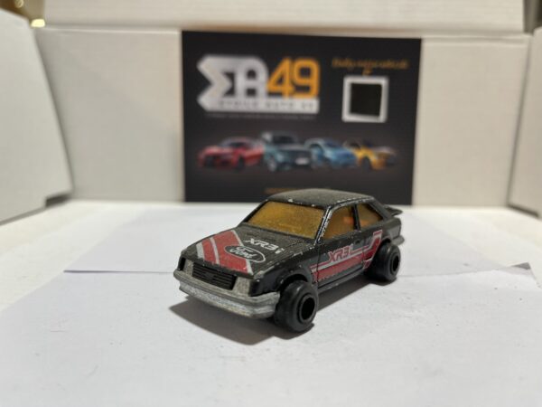 Majorette Ford Escort XR3I n°212 1/52 – Image 3