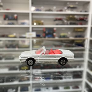 Majorette Cadillac Allante argent n°253 1/59