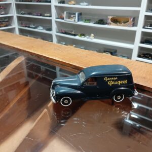 Peugeot 203 Berline 1954 "Garage Peugeot" 1/43