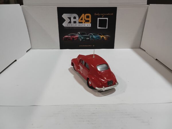 Peugeot 203 Sapeurs Pompier Ville de Lyon Eligor 1/43 – Image 3