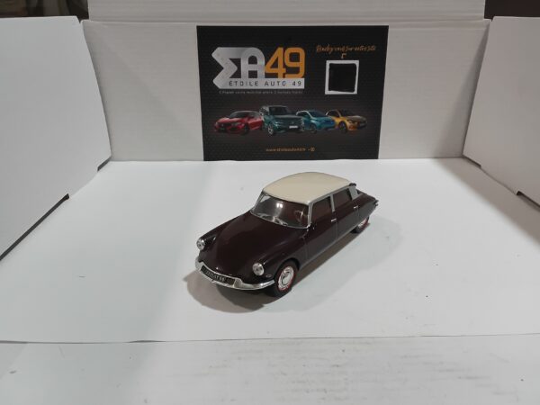 Citroën DS19 Altaya 1/43 – Image 2