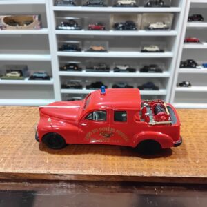 Peugeot 203 Corps des Sapeurs Pompiers de Douvaine 1/43