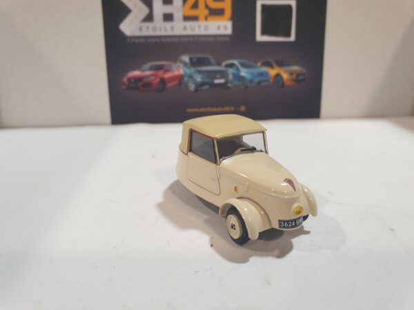 Micro Car Peugeot LVL 1942 1/43 – Image 2
