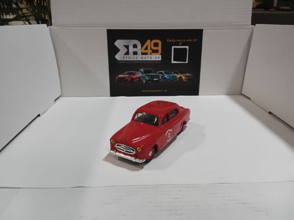 Peugeot 403 Sapeurs Pompier Ville de Strasbourg 1955  Eligor 1/43 – Image 2