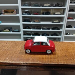 Micro car Goggomobil T250 Rouge 1955 1/43