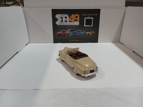 Peugeot 203 Cabriolet Beige 100 Solido 1/43 – Image 3
