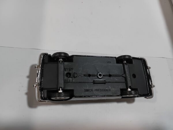 Simca Presidence Noir 1/43 – Image 4