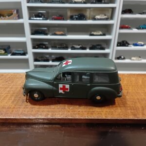 Peugeot 203 Ambulance Militaire Solido 1/43