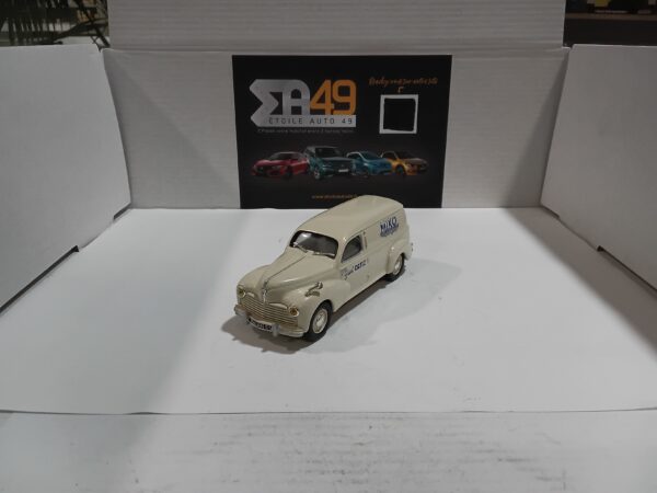 Peugeot 203 Tole Glace Ortiz Miko Norev 1/43 – Image 2