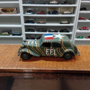 Citroën Traction 11BL Militaire F.F.I France 2nde Guerre Mondiale Altaya 1/43