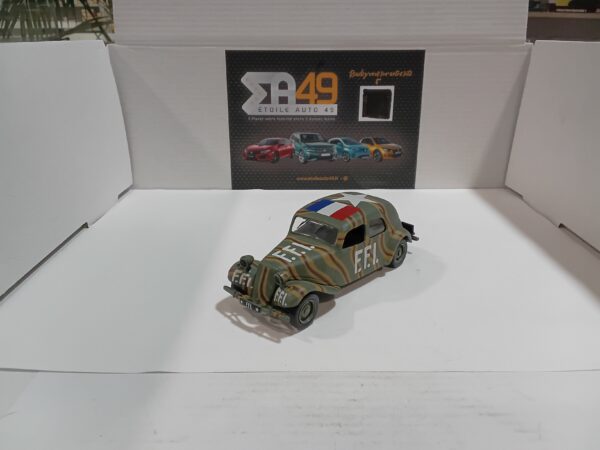 Citroën Traction 11BL Militaire F.F.I France 2nde Guerre Mondiale Altaya 1/43 – Image 2