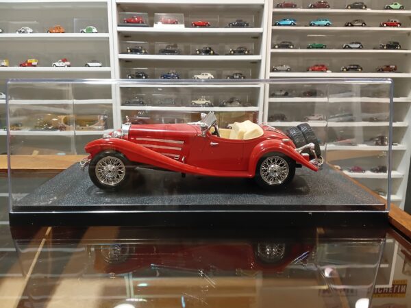 Mercedes Benz 500K Roadster 1936 3020 Bburago 1/18