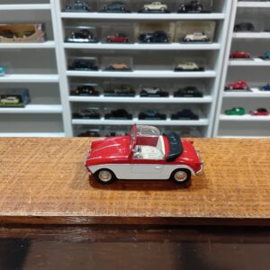 Micro Car PTV 250 Cabriolet 1/43