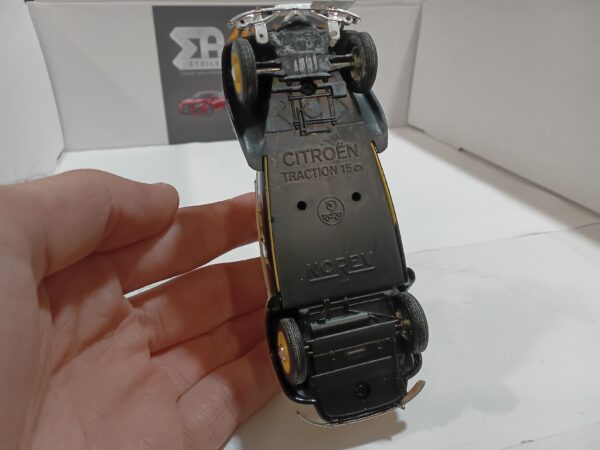 Citroën Traction 15CV "Yvette Horner" Tour de France 1955 Norev 1/43 – Image 4