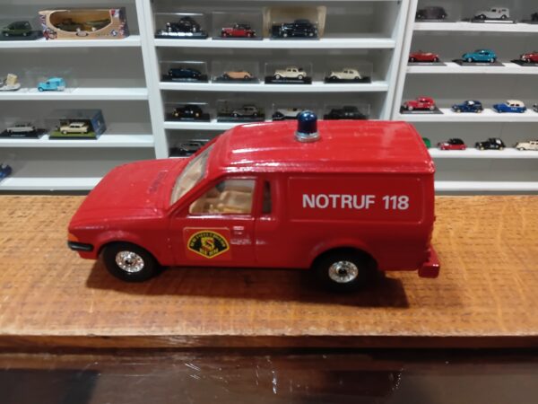 Ford Escort 55 "Notruf 118 Bern" Corgi 1/36