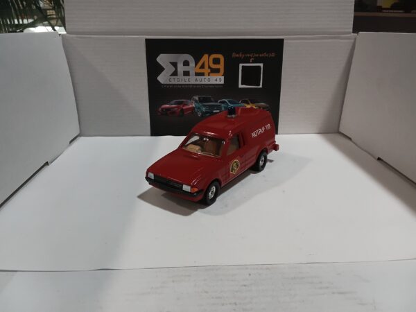 Ford Escort 55 "Notruf 118 Bern" Corgi 1/36 – Image 2