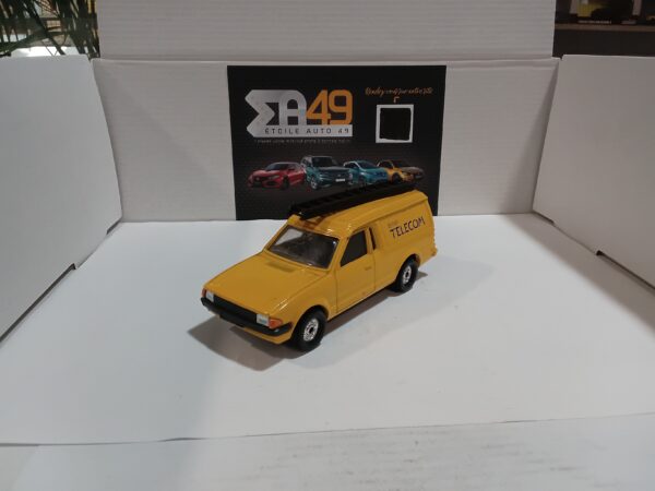 Ford Escort 55 "British Telecom" Corgi 1/36 – Image 2