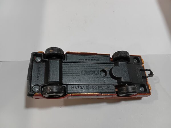 Mazda B1600 Pick-Up "Sea Spray" Corgi 1975 1/36 – Image 4
