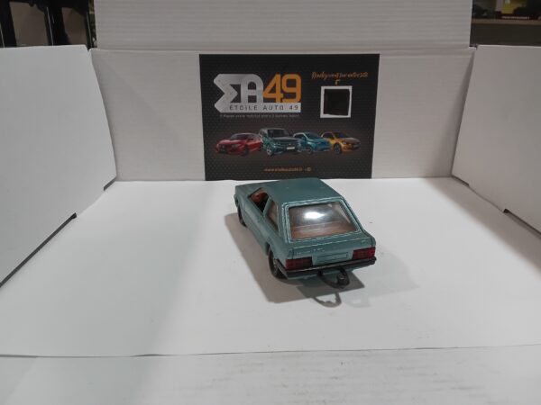 Ford Escort 1.3 GL Corgi 1/36 – Image 3