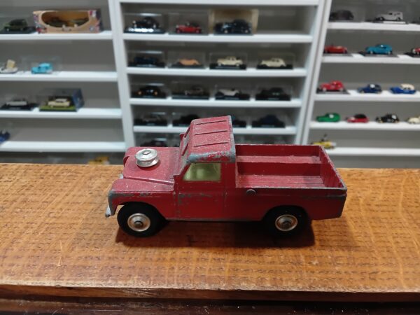 Land Rover 109 WB Corgi 1/43