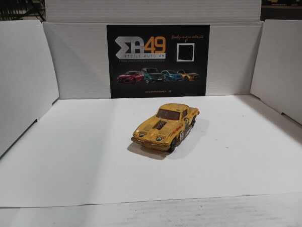 Chevrolet Corvette Sting Ray n°15 avec stickers Corgi 1/43 – Image 2
