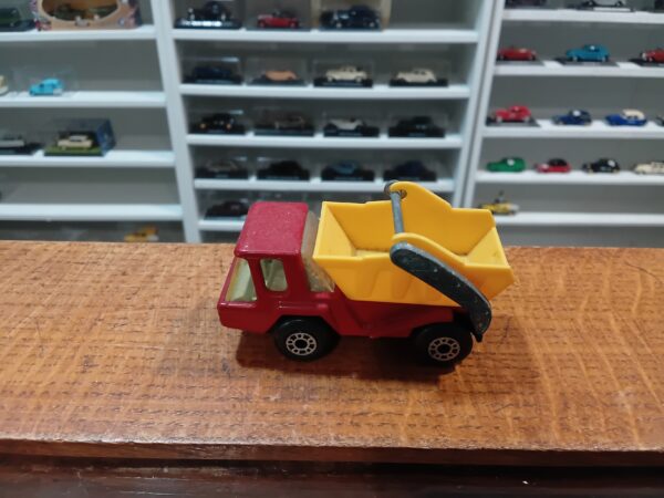 Skip Truck n°37 Matchbox Superfast 1976