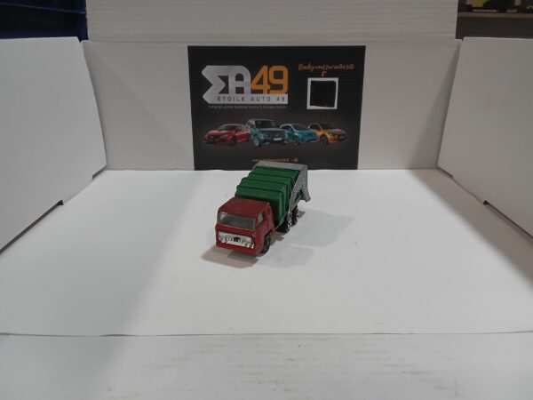 Camion de poubelle Bernard Majorette 1/100 – Image 2