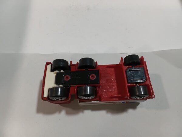 Lesney MB75 Petrol Tanker ELF Matchbox Superfast 1980 – Image 4