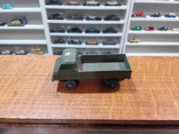 Véhicule militaire Land Rover Forward Control Husky