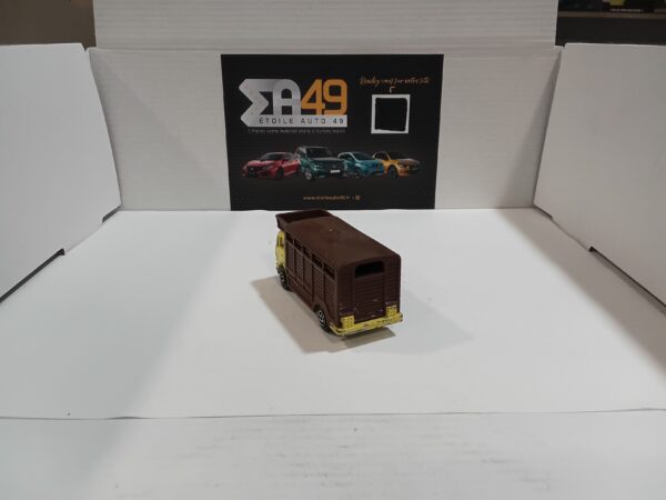 Camion Mercedes n°254 Majorette 1/100 – Image 3
