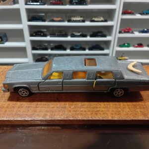Limousine n°339 Majorette 1/56