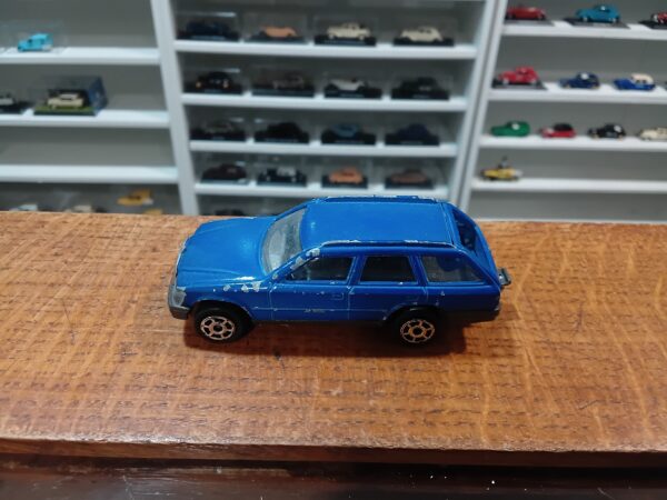 Mercedes 300 TE n°250 Majorette 1/63