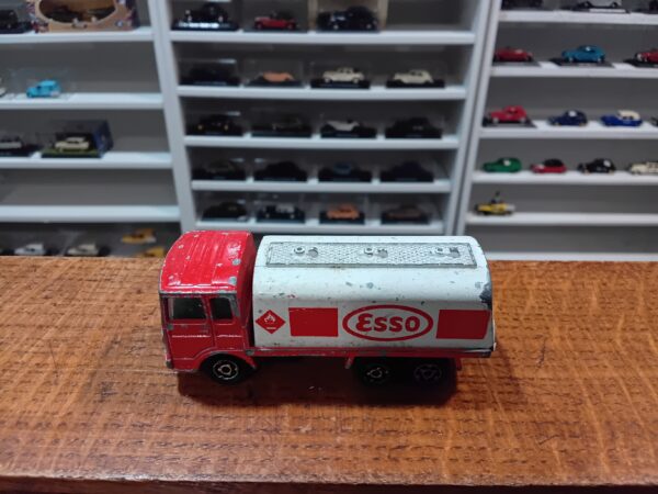 Camion Saviem ESSO Majorette 1/100
