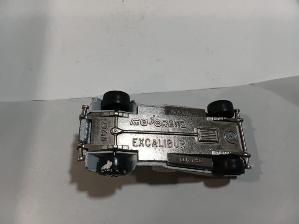 Excalibur repeinte n°267 Majorette 1/56 – Image 4