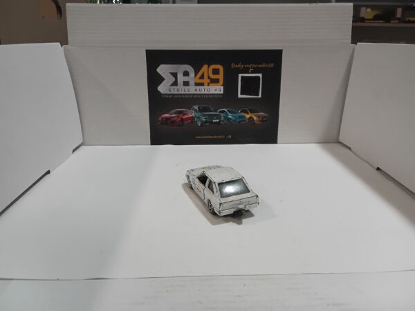 Ford Escort Total Corgi 1/64 – Image 3