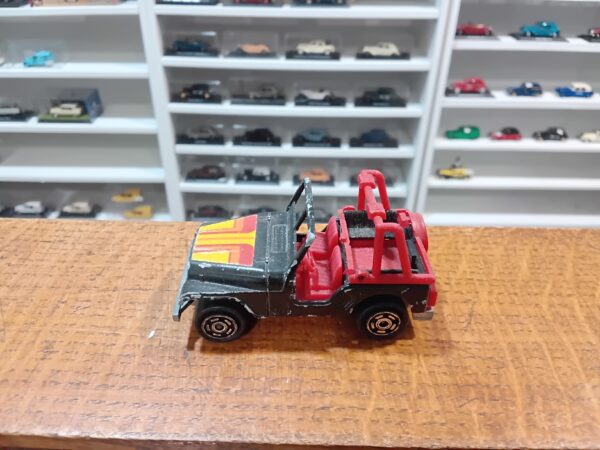 Jeep n°268 Majorette 1/64