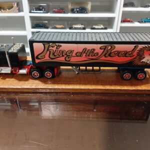 Semi-Remorque Kenworth King of the Road Majorette 1/87