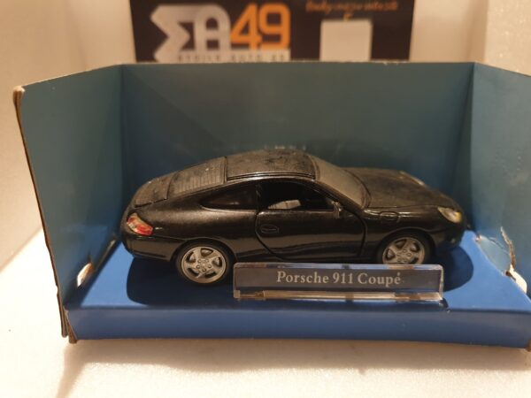 Porsche 911 Coupé Cararama 1/43