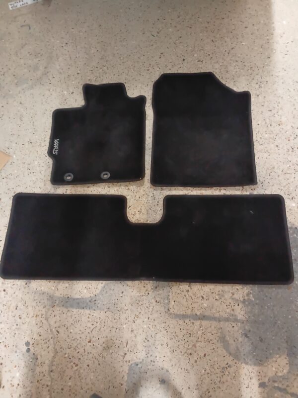 Tapis Yaris - Occasion