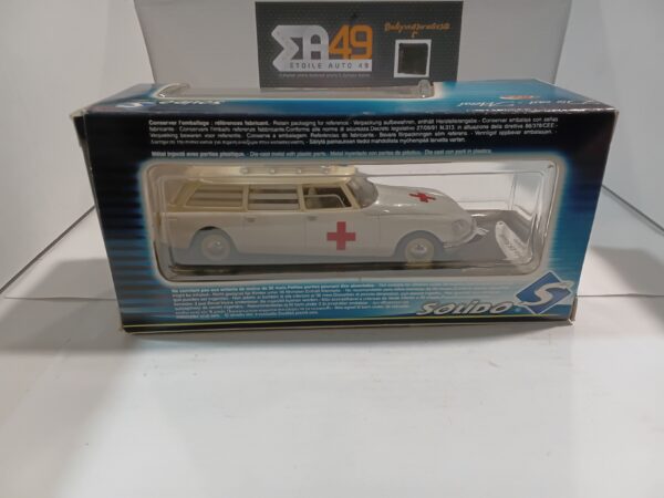 Citroën DS Break Ambulance Solido 1/43 – Image 4