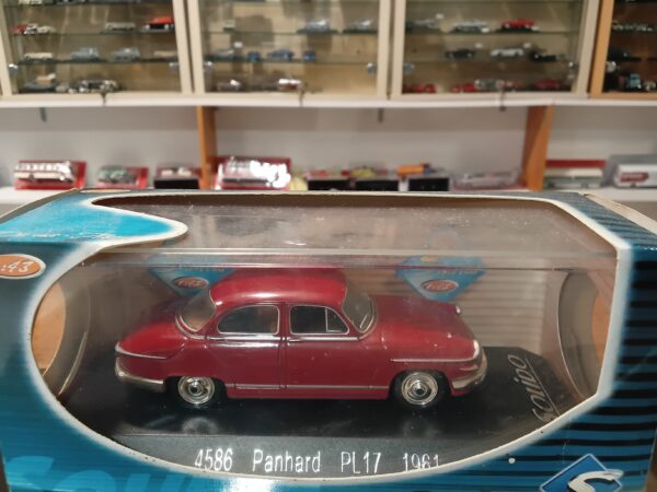 Panhard PL17 1961 Solido 1/43