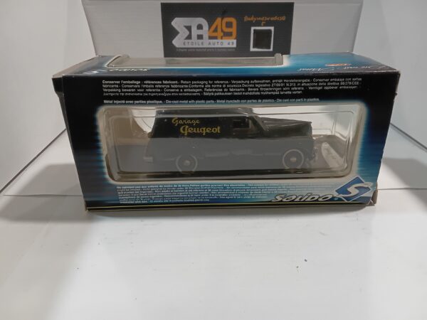 Peugeot 404 Break Solido 1/43 – Image 3
