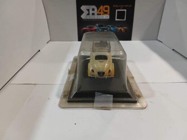 Renault 4 CV Raid Méditerranée Le Cap type R 1062 - 1950 1/43 – Image 3