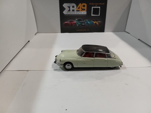 Citroën DS Vitesse (RARE beige intérieur rouge) 1/43 – Image 2