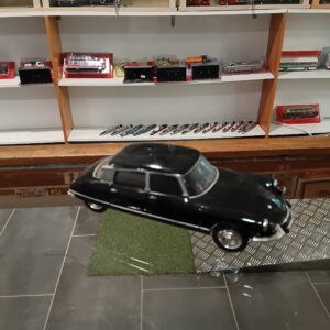 Citroën DS 1/43