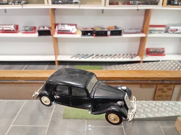 Citroën 15 Six 1939 Solido 1/43