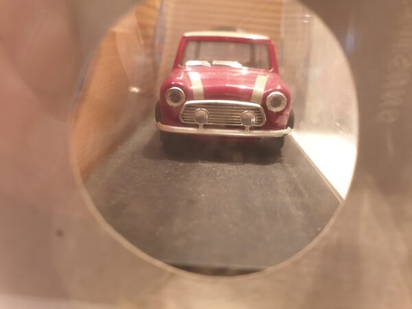Mini Cooper 1/43 Solido 1943 – Image 3