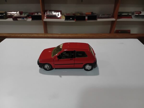 Renault Clio Solido 1/43